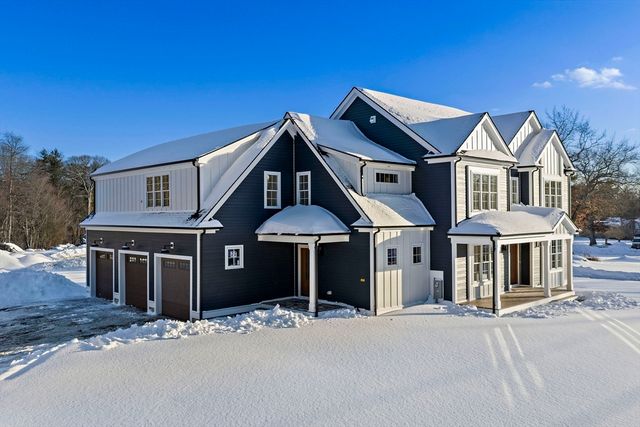 250 Center St, Hanover, MA 02339