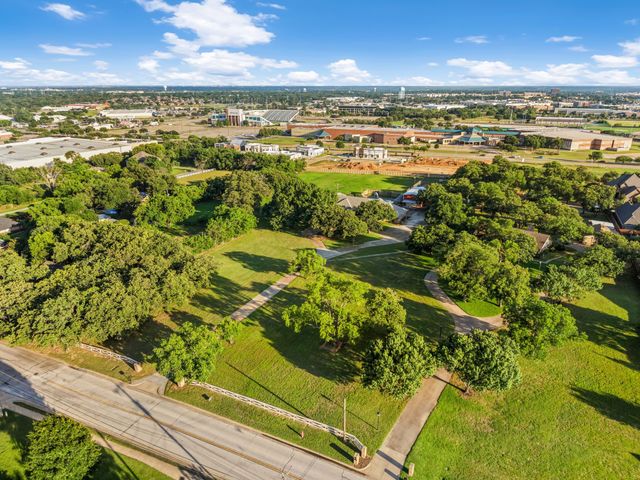 8920 Martin Drive, North Richland Hills, TX 76182