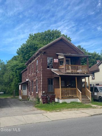 82 Spring Street, Gloversville, NY 12078