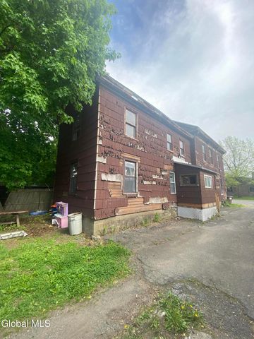 82 Spring Street, Gloversville, NY 12078