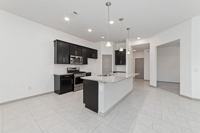 5202 Rue Dela Croix Drive, Katy, TX 77493