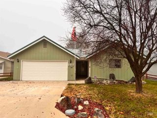 2412 Robert Ave, Caldwell, ID 83605
