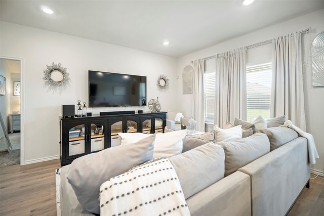 6505 Shoreline Lane, Princeton, TX 75407