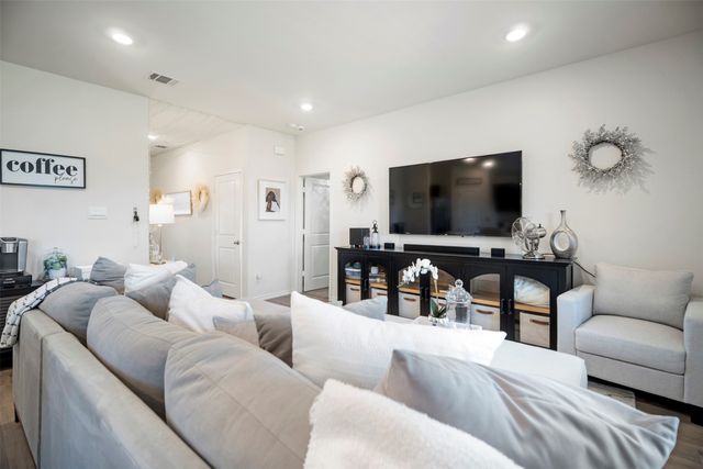 6505 Shoreline Lane, Princeton, TX 75407