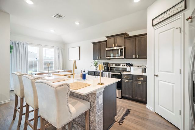 6505 Shoreline Lane, Princeton, TX 75407
