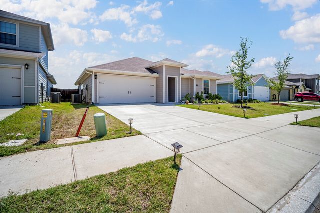 6505 Shoreline Lane, Princeton, TX 75407