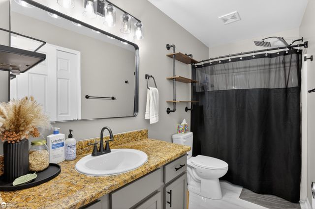 11276 Autumn Breeze Trail, Vienna Twp, MI 48420