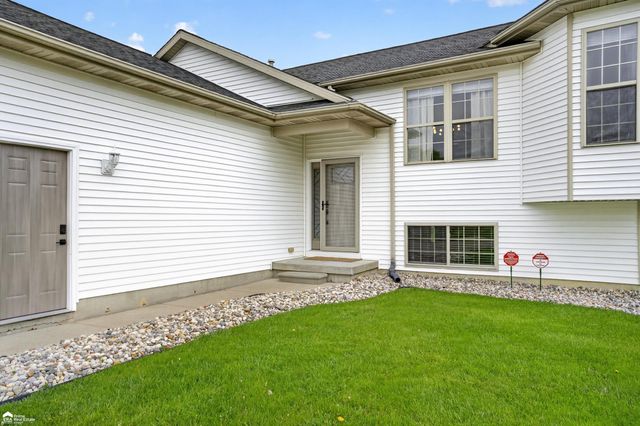 11276 Autumn Breeze Trail, Vienna Twp, MI 48420