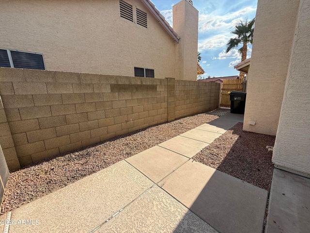 13839 N 19TH Place, Phoenix, AZ 85022