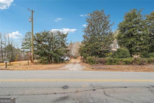 8265 Seabolt Drive, Cumming, GA 30028