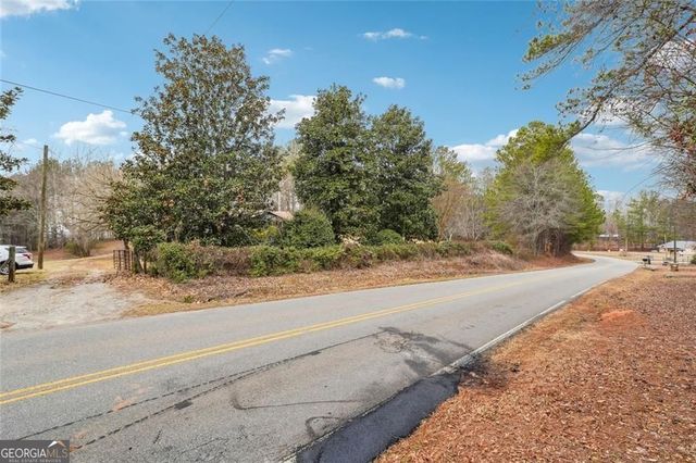 8265 Seabolt Drive, Cumming, GA 30028