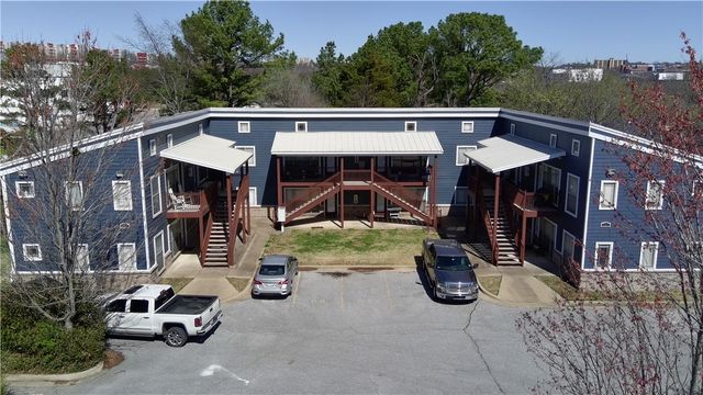 922 W 15th Street 7, Fayetteville, AR 72701