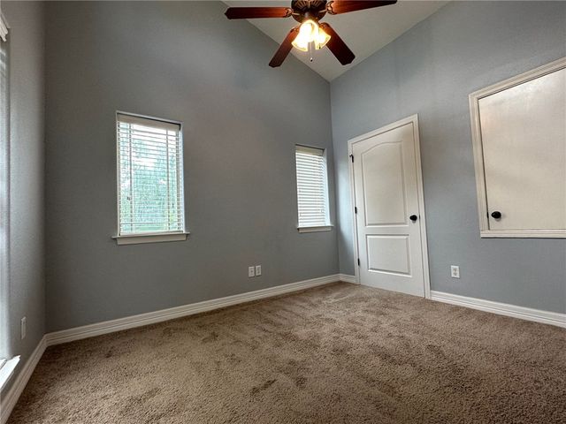 922 W 15th Street 7, Fayetteville, AR 72701