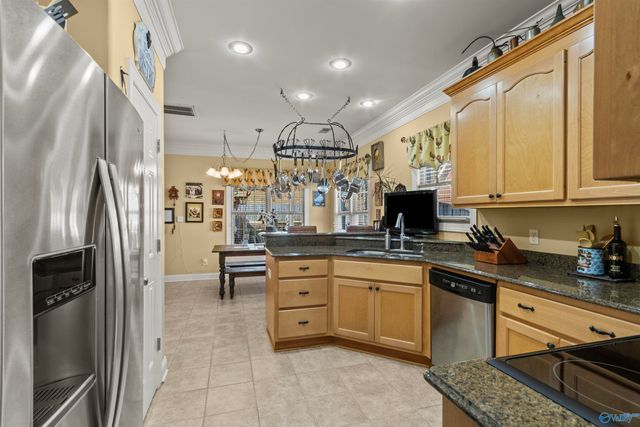 7106 Mossy Bank Trail, Owens Cross Roads, AL 35763