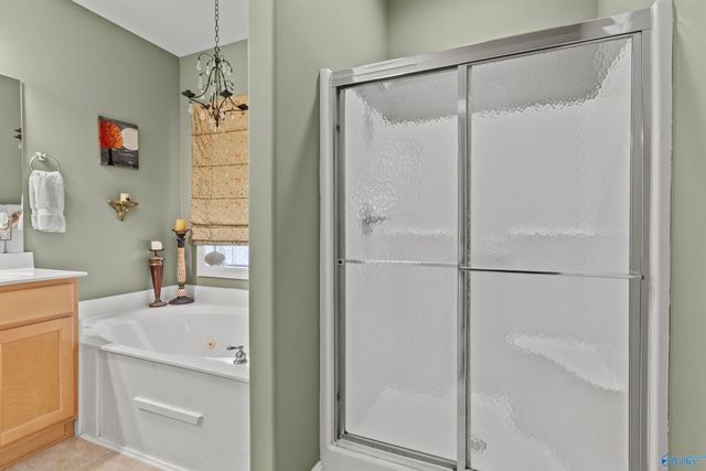 7106 Mossy Bank Trail, Owens Cross Roads, AL 35763