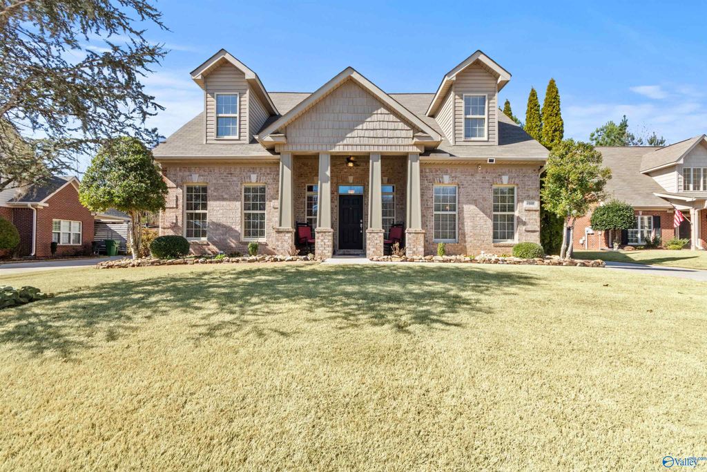 7106 Mossy Bank Trail, Owens Cross Roads, AL 35763