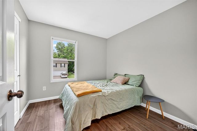 6 Oak Forest Drive, St Peters, MO 63376