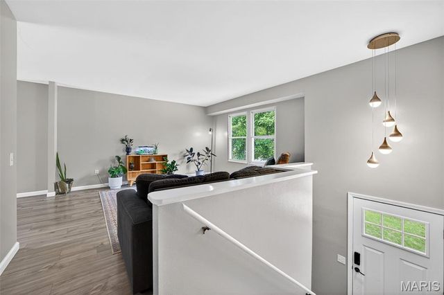 6 Oak Forest Drive, St Peters, MO 63376