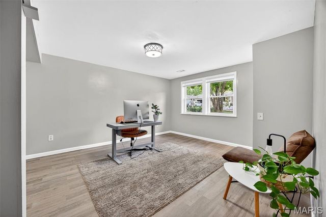 6 Oak Forest Drive, St Peters, MO 63376