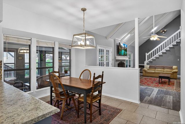 9111 MOUNT ROYAL ST, San Antonio, TX 78250