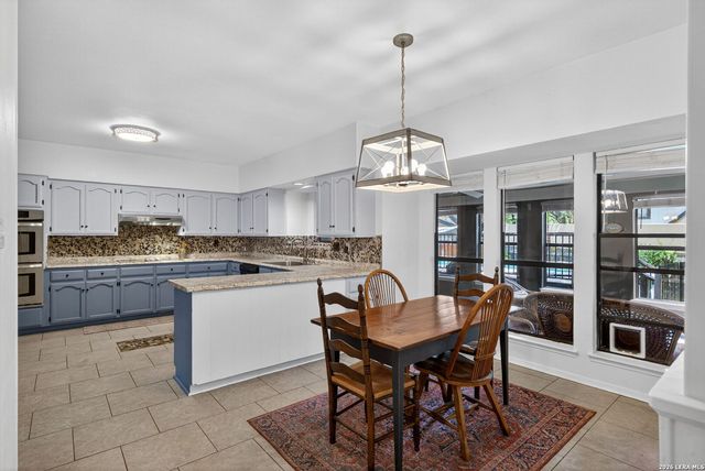 9111 MOUNT ROYAL ST, San Antonio, TX 78250