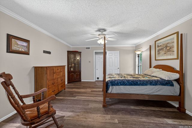 9111 MOUNT ROYAL ST, San Antonio, TX 78250