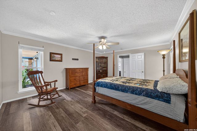 9111 MOUNT ROYAL ST, San Antonio, TX 78250