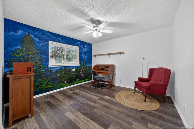 9111 MOUNT ROYAL ST, San Antonio, TX 78250
