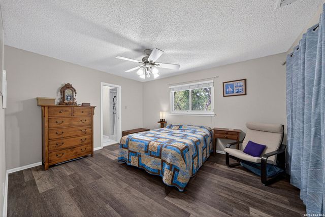 9111 MOUNT ROYAL ST, San Antonio, TX 78250