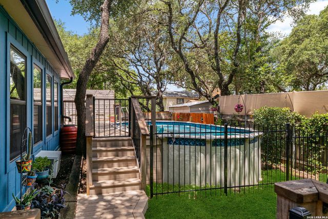 9111 MOUNT ROYAL ST, San Antonio, TX 78250