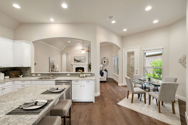 652 Enfield Drive, Frisco, TX 75036