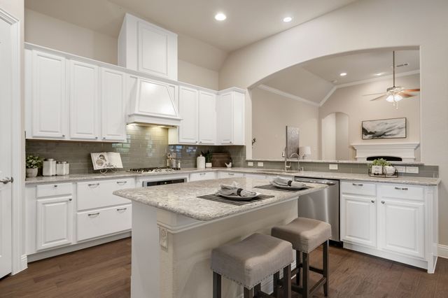652 Enfield Drive, Frisco, TX 75036