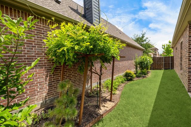 652 Enfield Drive, Frisco, TX 75036