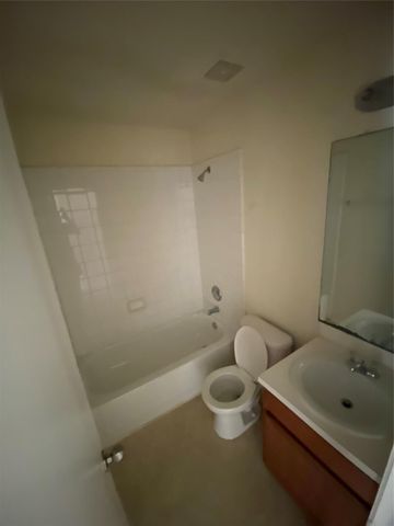17334 Wigeon Way Drive, Humble, TX 77396