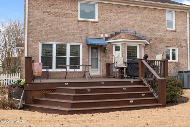 2047 Mercury Drive, Greenville, NC 27858