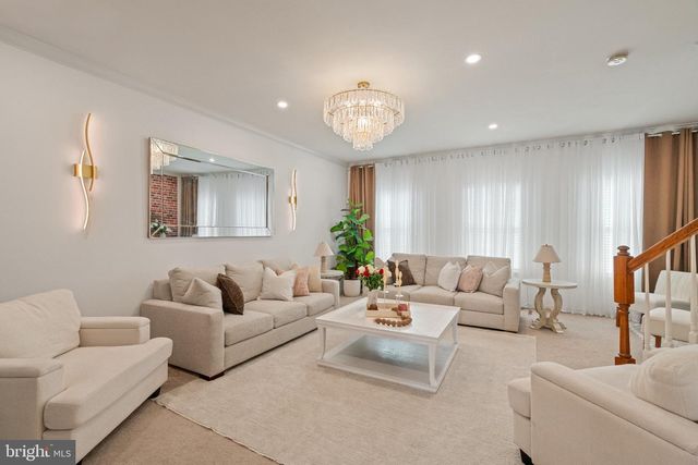 12609 TERRANOVA LN, Woodbridge, VA 22192