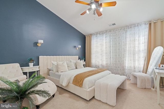 12609 TERRANOVA LN, Woodbridge, VA 22192