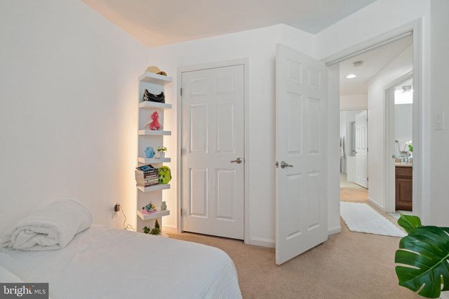 12609 TERRANOVA LN, Woodbridge, VA 22192