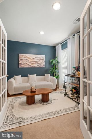 12609 TERRANOVA LN, Woodbridge, VA 22192