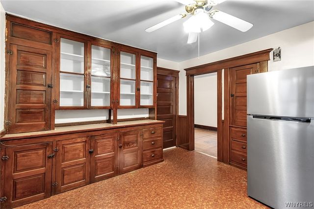 42 Linden Park, Buffalo, NY 14208