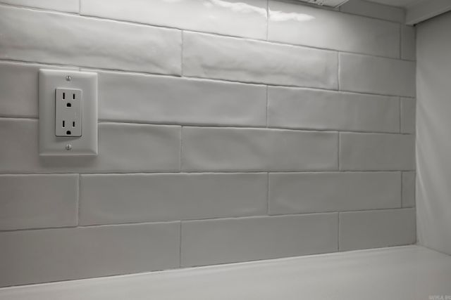 56 Biarritz Way, Hot Springs Village, AR 71909