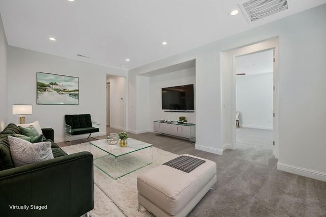 4411 S Ernest Street, Visalia, CA 93277