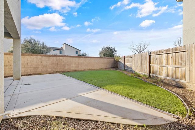 4411 S Ernest Street, Visalia, CA 93277