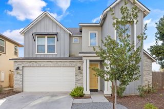 4411 S Ernest Street, Visalia, CA 93277