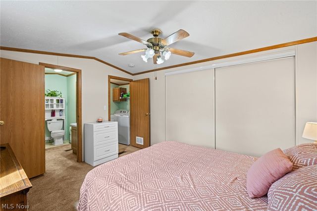 19 Brookins Drive, Olmsted Falls, OH 44138