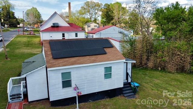 405 S 12th Street, Bessemer City, NC 28016