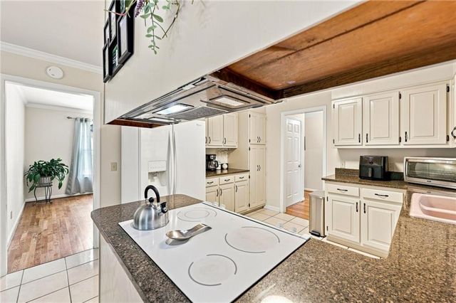 101 Hancock Way, Baldwin, GA 30511