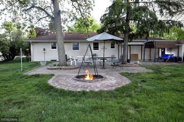 3000 Ohenry Road, Brooklyn Center, MN 55429