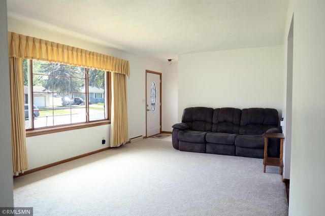 3000 Ohenry Road, Brooklyn Center, MN 55429