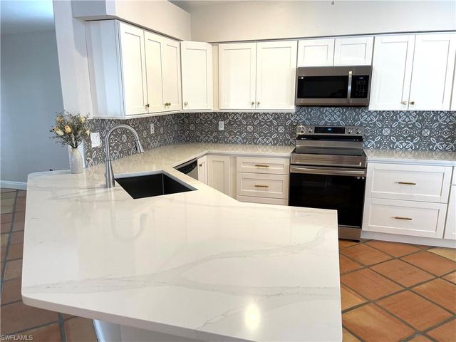 7719 Ahoy AVE, Naples, FL 34109